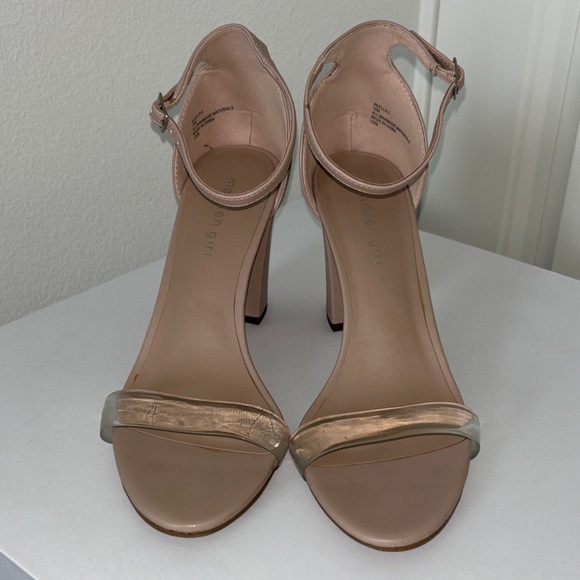 Madden Girl Beige Heels - Picture 1 of 6